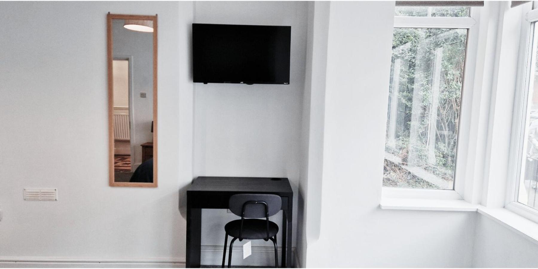 Double Room In Modern House Near 노팅엄 외부 사진